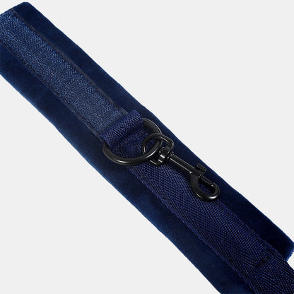 Rundt hjørne trekantpute med mansjetter